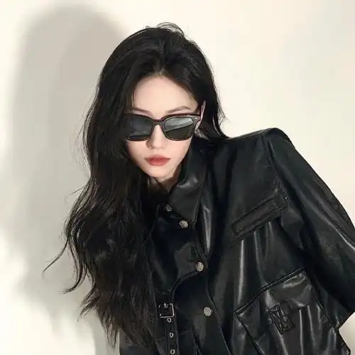 酷酷拽姐头像94