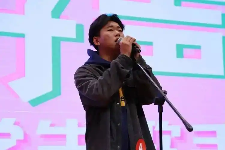 直击校园好声音!_大赛_比赛_青春
