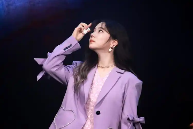 张紫宁25岁上海生日会一场爱的双向奔赴