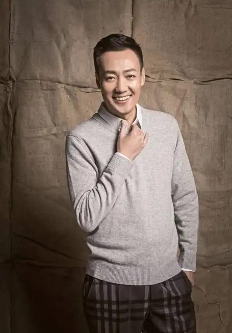 辛柏青是我国话剧院一级演员,他的代表作有《走进阳光》《狂飙》《四