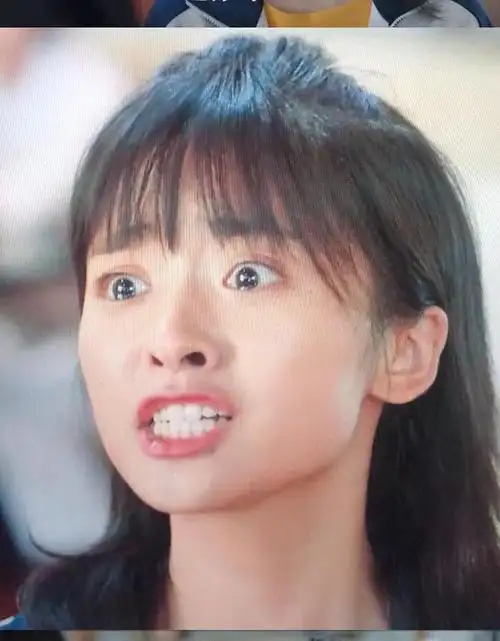 沈月和她谁演技更好?