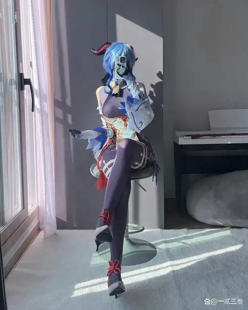 原神甘雨cos分享,你喜欢第几个?