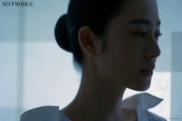 > 周韵丹青水墨意境大片写真图片(4/11)