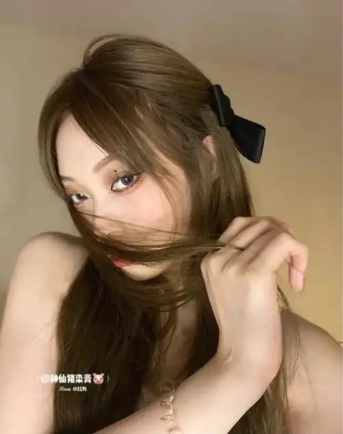 揉合了棕色调的闷青咖啡格外耐看一把拿捏住の温柔范儿一步到位幸福感