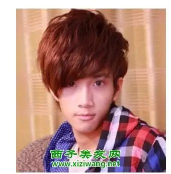 男生酒红色头发发型图片 个性又阳光_男生发型_西子美发网