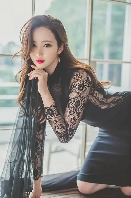 透视装美女图片 黑色蕾丝透视装性感美女诱惑写真照[7p](2)_蚊子热