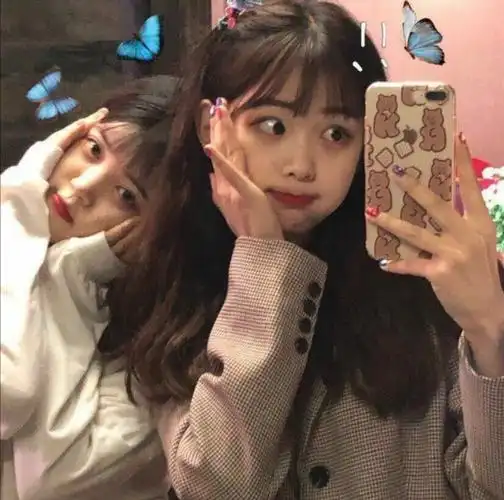 【真人】手机挡脸女头-佩琪头像库-话本小说网