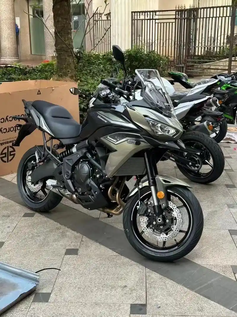川崎全系列大量到货!ninja400/650 23款全配色  - 抖音