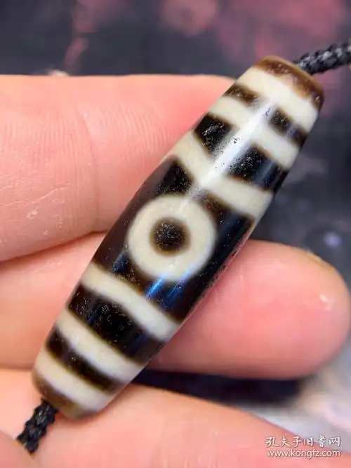 旧藏至纯三眼天珠