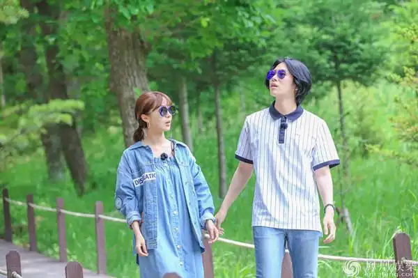 《如果爱》金希澈放撩妹大招 花式表白李菲儿