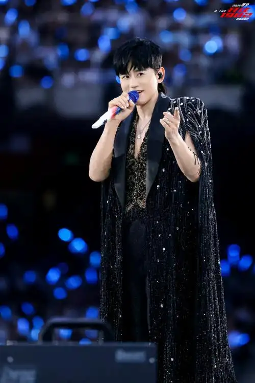 张杰鸟巢开场四条龙##张杰为奥运健儿点歌加油