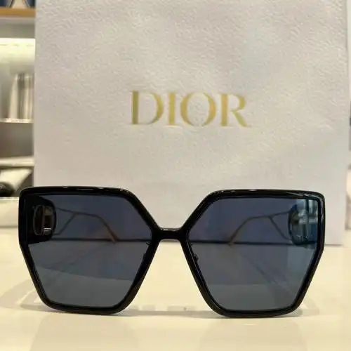 dior新款墨镜来啦