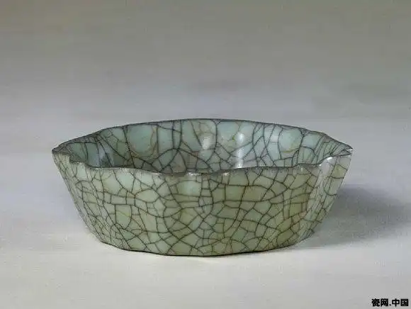 故宫博物院馆藏哥窑精品赏析