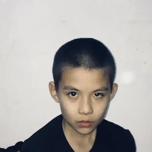 【头像】寸头小帅锅