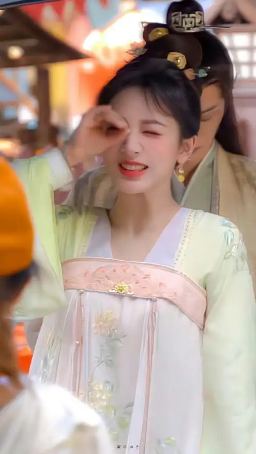 网传杨紫将缺席白玉兰##杨紫