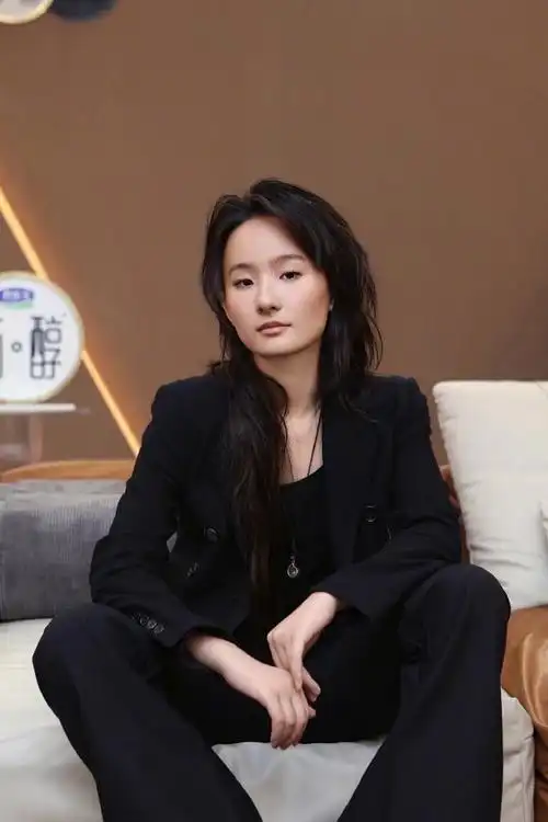 很多人对张钰琪的初印象,来自于2013年的《中国新声代》.