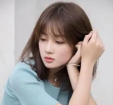 网红锁骨发长直发披肩锁骨太有诱惑力了