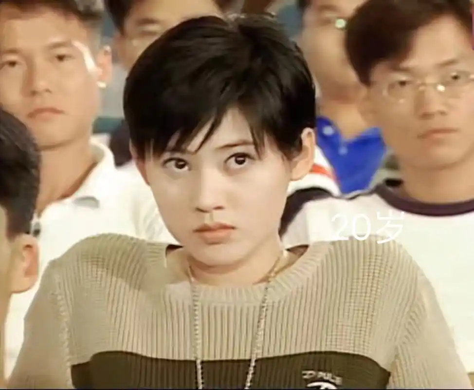 秋瓷炫早期短发也英气十足,好利索的发型 676767,不是韩国统一