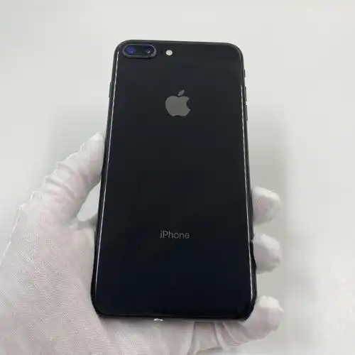 苹果【iphone 8 plus】4g全网通 深空灰 64g 国行 95新 真机实拍