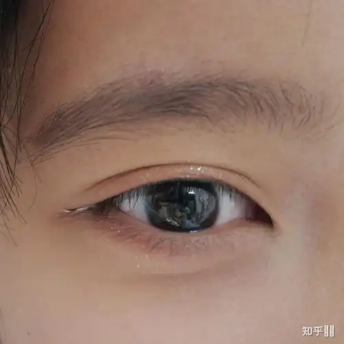 拥有一双桃花眼是怎样的体验