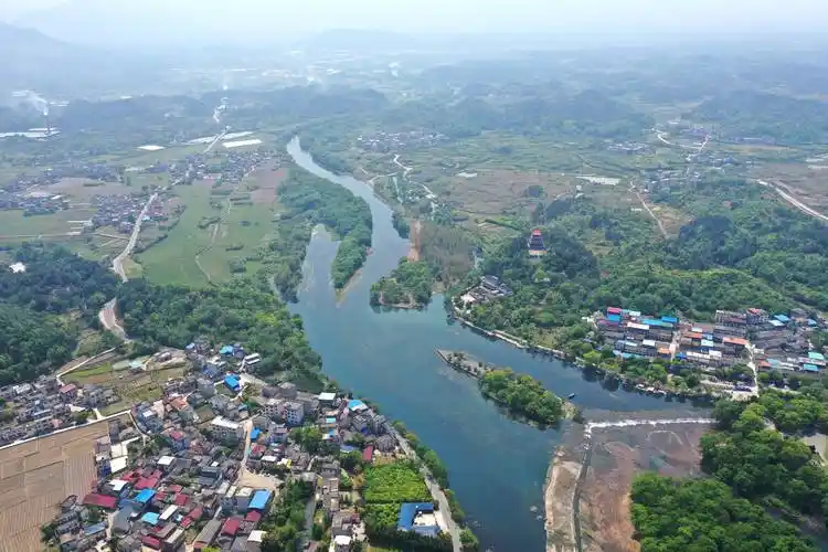 千年灵渠水悠悠_广西_兴安_新华社