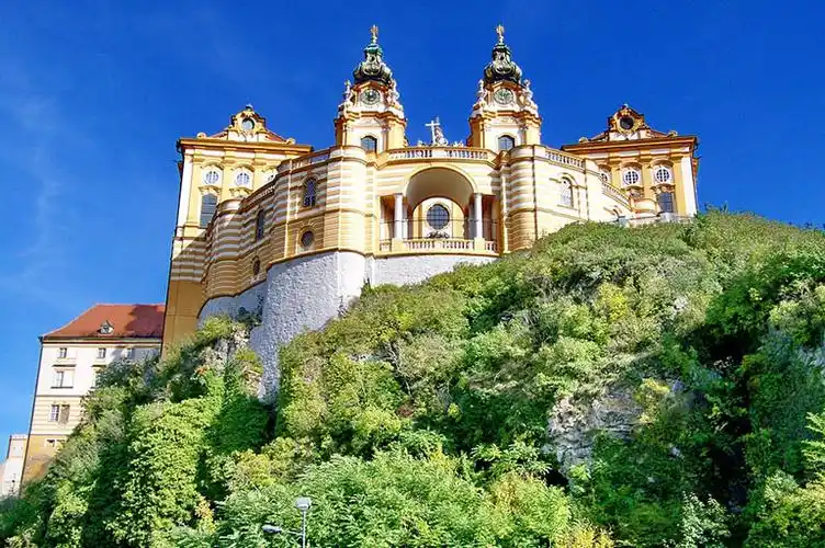 捷克,斯洛伐克,奥地利