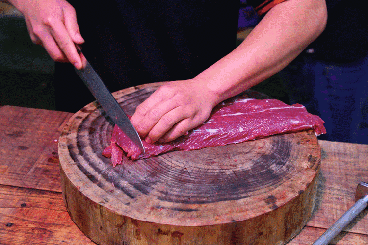 正鲜劏的水牛肉【暴龙