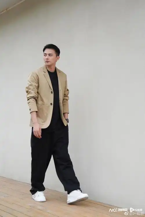 叶祖新:希望每个角色背后,都是"当下最好的自己"_腾讯新闻