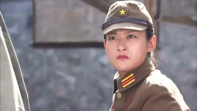 神枪:女鬼子太嚣张,谁承想下秒就被一枪击毙,真是太解气了