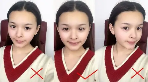 先放一张标准的脸型图,正脸自拍照片,千万不要仰望45°哟!