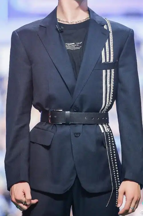 开个细腰楼男人的都行