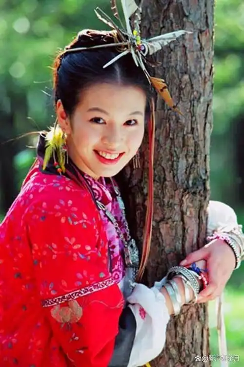 要不是被渣男害到退圈她能跟刘亦菲一样红