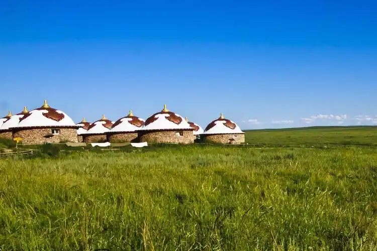 内蒙草原旅游哪里好(内蒙草原旅游哪里好自驾游)