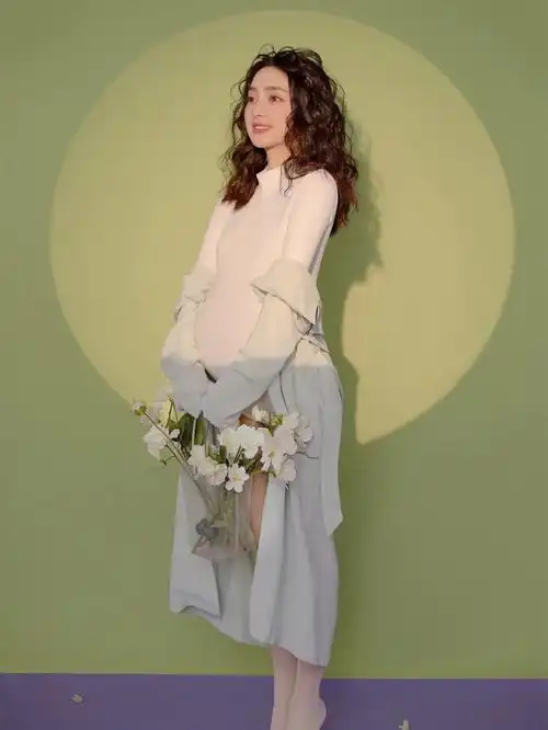 78好喜欢这样的孕妇照呀温柔小清新系