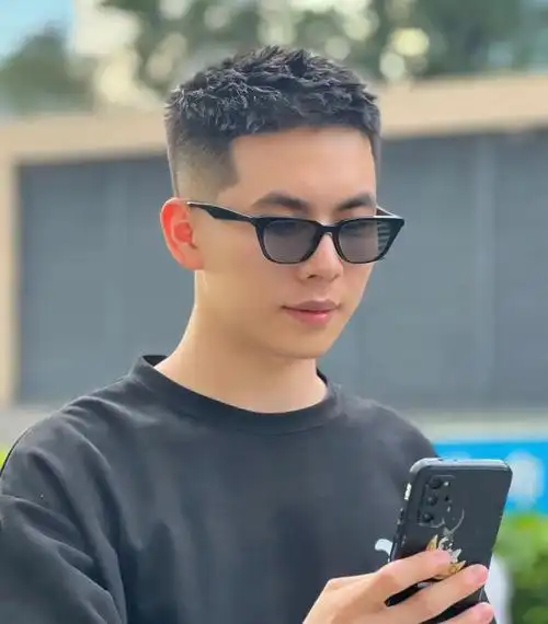 夏日男士发型必备