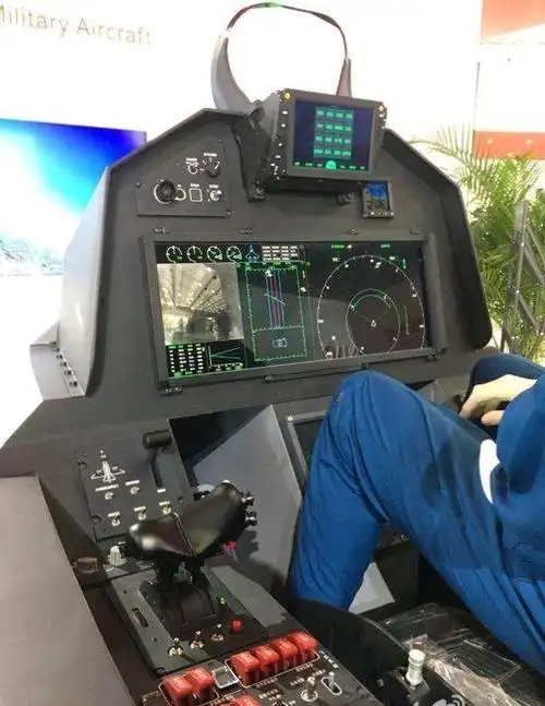 歼20座舱