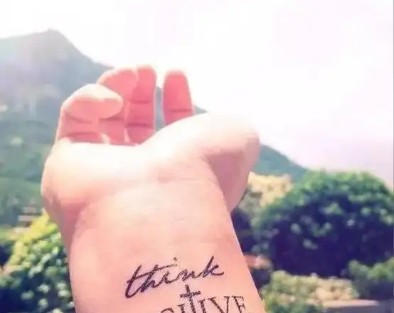 纹身一段话关于情感的纹身文字最直白的情感