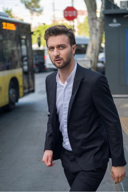 外国帅哥图片(土耳其帅哥大全) - 赤虎壹号