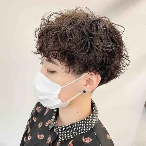 满头烫层次短发波波头,洋气立体真瘦脸,你最喜欢哪一种