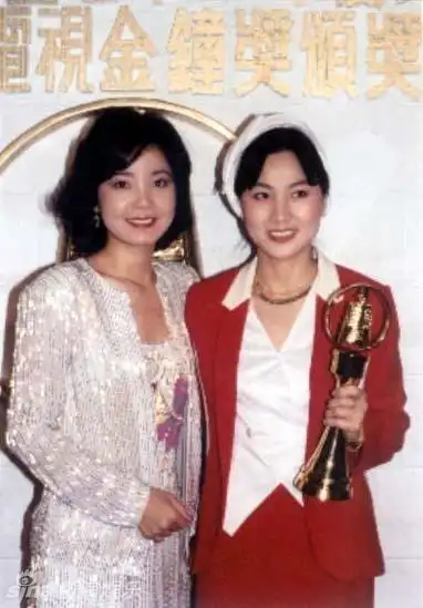 邓丽君和凤飞飞