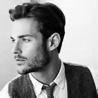 外国沧桑沧桑大叔头像 黑白霸气欧美大叔男人头像_微信头像图片大全