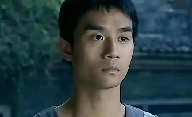 回顾王凯父亲肺癌离世1个月他查出肺部阴影名气对他不重要