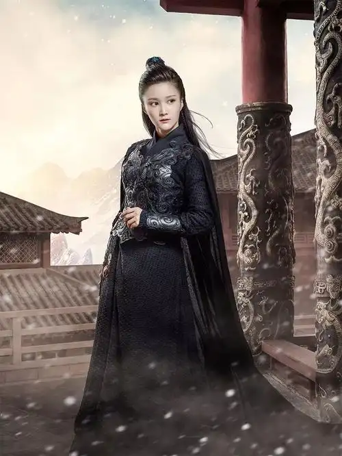 专访李诺丨古灵精怪吃货萌一个二次元少女的闪光之路