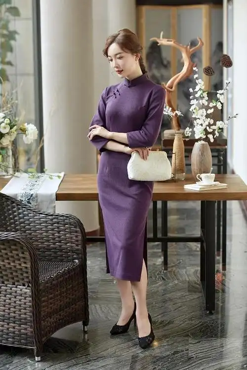 过年别穿得土里土气今年流行这件旗袍优雅知性有气质