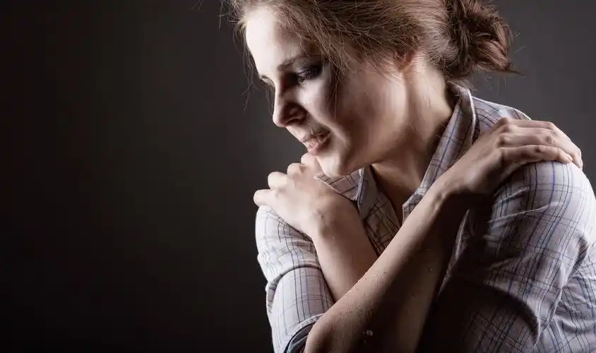 感动的眼泪图片