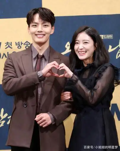 母胎单身吕珍九15岁被求婚,与iu传恋爱绯闻,今凭实力圈粉无数