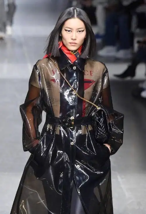 刘雯|t台|走秀|抹胸|印花裙_网易订阅