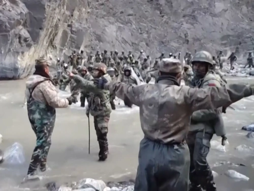 印媒爆料称中印边境两军对峙,印军立即辟谣:别信!无事发生