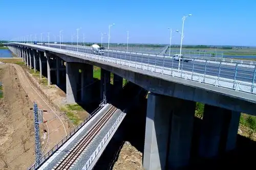 十七冶获中冶集团首个公路特级晋升"三特三甲"企业