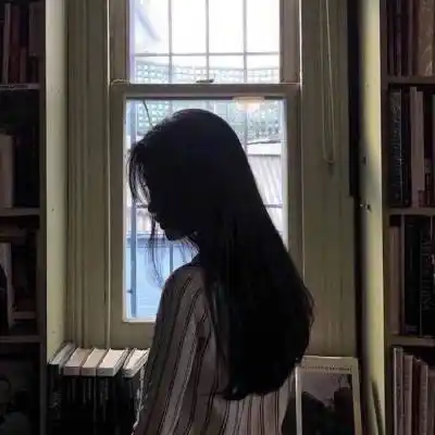 清晰伤感女生头像冷漠 女生头像冷酷忧伤图片